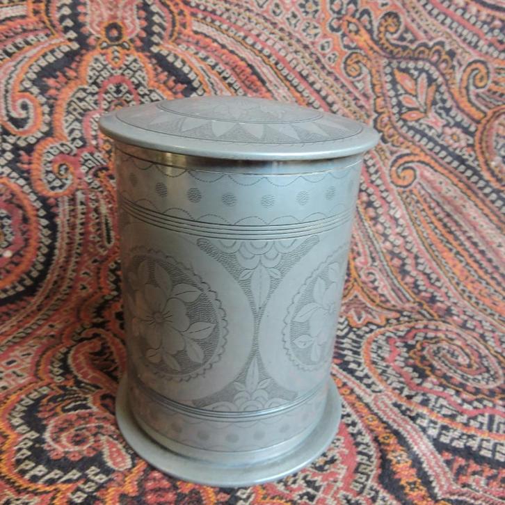 Mooie theebus sigarenhouder banka tin Indonesie pot, Antiek en Kunst, Antiek | Tin, Ophalen of Verzenden