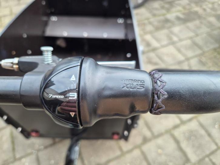 Vogue Supreme E-cargo bakfiets, Fietsen en Brommers, Fietsen | Bakfietsen, Zo goed als nieuw, 4 kinderen of meer, Huif, Ophalen