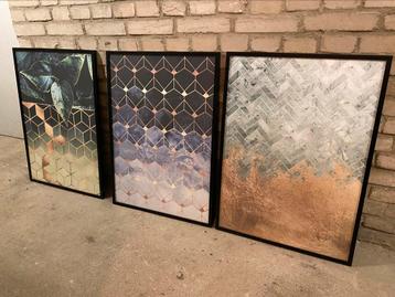 50x70 verwisselbare zwarte lijsten met Desenio posters  beschikbaar voor biedingen