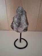 Amethist op pin (2), Ophalen of Verzenden, Nieuw
