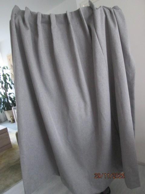 set overgordijnen zeer goed verduisterend 2 stuks grijs, Huis en Inrichting, Stoffering | Gordijnen en Lamellen, Zo goed als nieuw