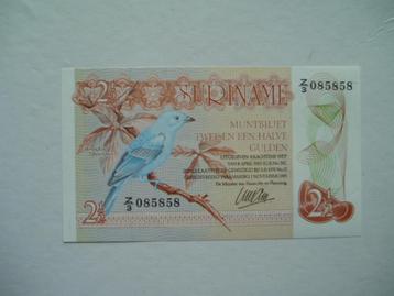 1370. Suriname, 2 1/2 gulden 1985 UNC Blue-gray Tanager. beschikbaar voor biedingen