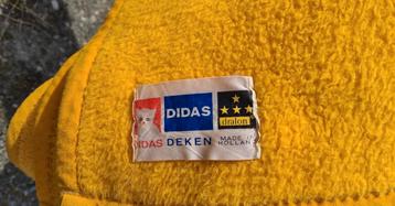 Mooie Didas grote deken '70 beschikbaar voor biedingen