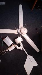 Windgenerator black 300 (2x), Ophalen, Gebruikt, Motor en Techniek