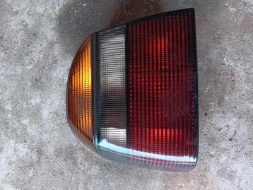 Linker achterlicht volkswagen golf 3  beschikbaar voor biedingen