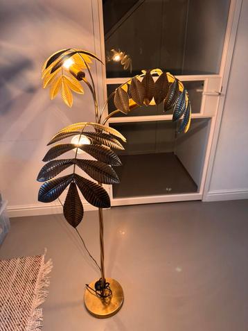 (Palmboom) lamp - brons/ goudkleurig beschikbaar voor biedingen