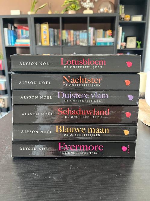 De Onsterfelijken serie, Boeken, Kinderboeken | Jeugd | 13 jaar en ouder, Zo goed als nieuw, Fictie, Ophalen of Verzenden