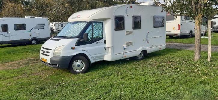 Roller Team camper 6 meter met dak airco, Caravans en Kamperen, Campers, Particulier, tot en met 2, Half-integraal, Overige merken