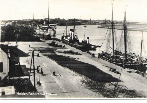 DEN HELDER Panorama Haven marine sleepboot wijsmuller, Verzenden, 1920 tot 1940, Gelopen, Noord-Holland