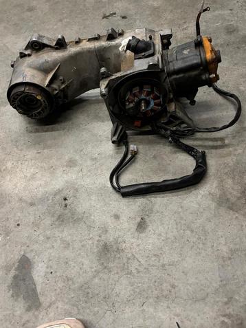 Piaggio hexagon 125cc motor blok LC zip SP onderdelen beschikbaar voor biedingen