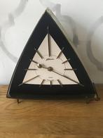 Tafelklokje apart zwevende balans, Antiek en Kunst, Antiek | Klokken, Verzenden