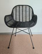 Rotan, Rieten Lounge stoel, Huis en Inrichting, Stoelen, Zwart, Ophalen of Verzenden, Zo goed als nieuw, Metaal