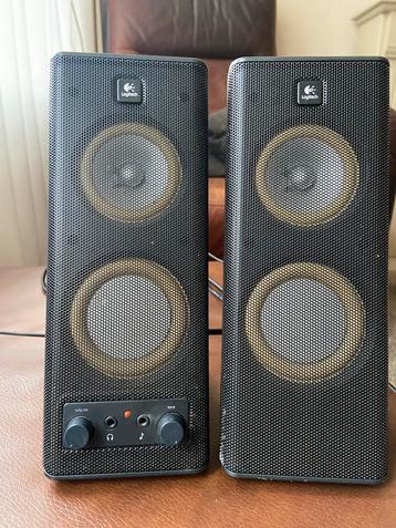 Speakers Logitech in goede staat beschikbaar voor biedingen
