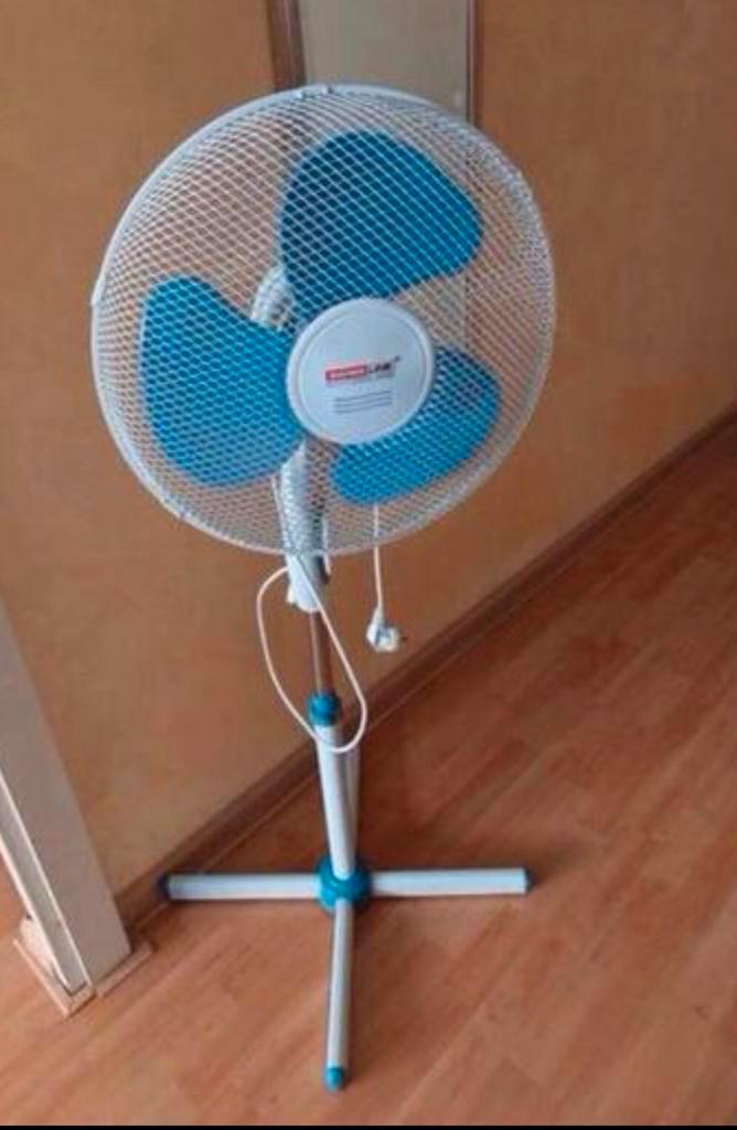 VENTILATIR van TOMADO 💥zie info, Witgoed en Apparatuur, Ventilatoren, Zo goed als nieuw, Tafelventilator, Ophalen