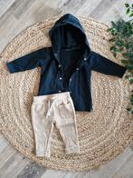 Zwart stoer vestje + beige broekje • Maat 62, Gebruikt, Ophalen of Verzenden, Setje, Jongetje
