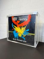 Hidden Fates Elite Trainer Box (ETB) - sealed., Hobby en Vrije tijd, Ophalen of Verzenden, Nieuw, Overige typen