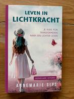 Leven in lichtkracht - Annemarie Sips, Ophalen of Verzenden, Zo goed als nieuw, Spiritualiteit algemeen, Overige typen