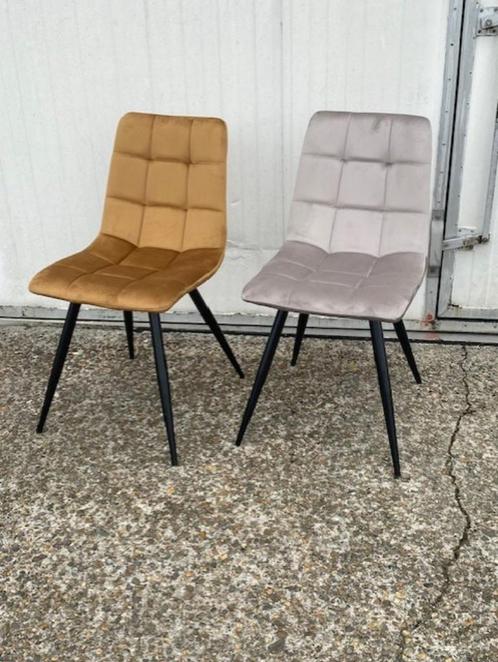 18 luxe horeca restaurant stoelen velvet nieuw in doos, Huis en Inrichting, Stoelen, Nieuw, Vijf, Zes of meer stoelen, Metaal