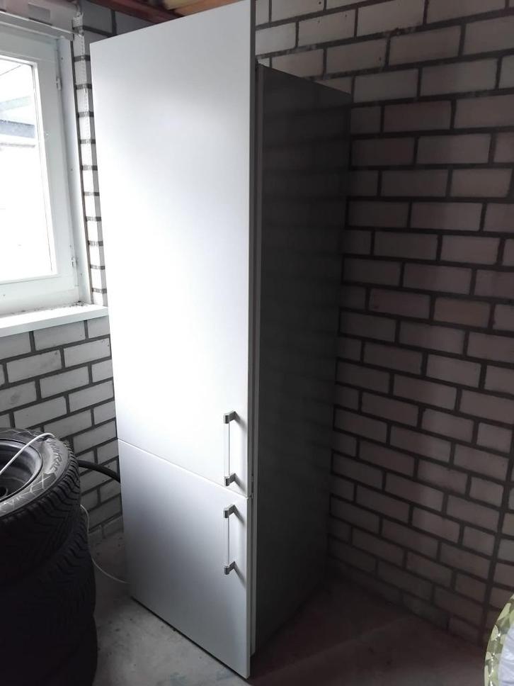 BOSCH koel-vriescombinatie te koop, Witgoed en Apparatuur, Koelkasten en IJskasten, Gebruikt, Met aparte vriezer, 200 liter of meer