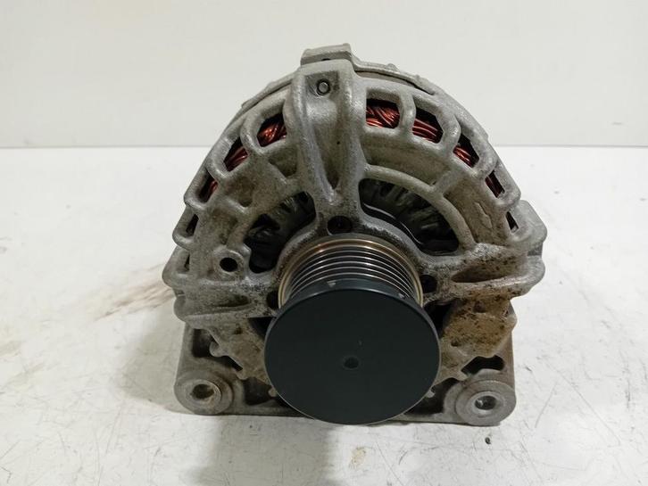 Dynamo Renault Scénic, Auto-onderdelen, Motor en Toebehoren, Renault, Dacia, Gebruikt, Herkomst onderdeel bekend, 12 maanden garantie