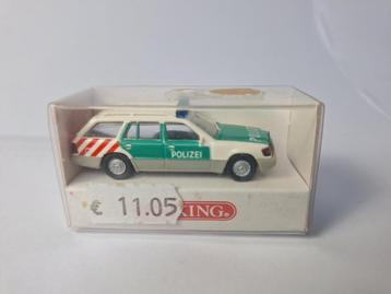 Mercedes Politie E klasse W124 station Autobahn Polizei beschikbaar voor biedingen