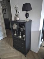 WOOOD Vitrine ladekastje, Huis en Inrichting, Ophalen, 50 tot 100 cm, Zo goed als nieuw, Glas