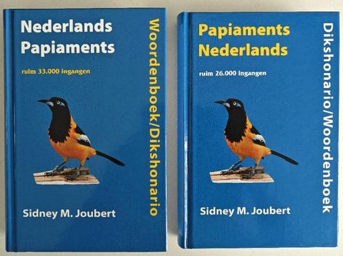2 Woordenboeken Joubert: Ned - Papiaments, Papiaments - Ned, Boeken, Woordenboeken, Zo goed als nieuw, Overige talen, Ophalen of Verzenden
