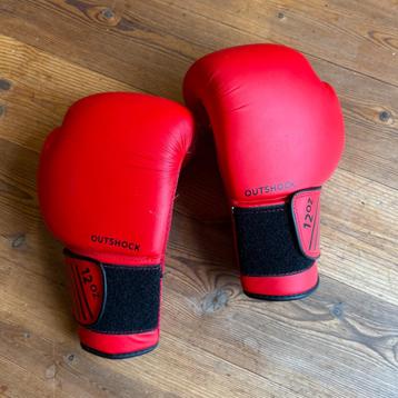 Puntgaaf paar bokshandschoenen OUTSHOCK 12oz beschikbaar voor biedingen