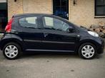 Peugeot 107 1.0-12V XS | AUT | AIRCO | ELEK-PAKKET, Auto's, Stof, Gebruikt, Zwart, 4 stoelen