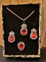 Sieraden sets, Nieuw, Ophalen of Verzenden, Goud, Met strass