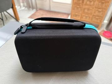 Medicijnbox voor 1 maand nieuw beschikbaar voor biedingen