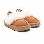 UGG Funkette-Pantoffel - Maat 36 - Bruin, Kleding | Dames, Niet ingevuld, Niet ingevuld, Nieuw, Ophalen of Verzenden