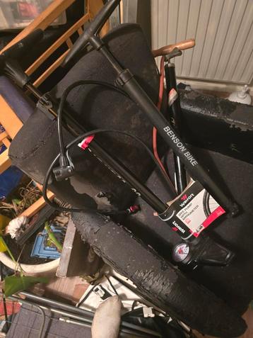 I.v.m omstandigheidenntijdelijkn3 pompje fiets XD beschikbaar voor biedingen