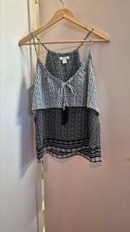 Topje met Spaghetti bandjes amisu maat L, Kleding | Dames, Ophalen of Verzenden, Zo goed als nieuw, Zwart, Zonder mouw