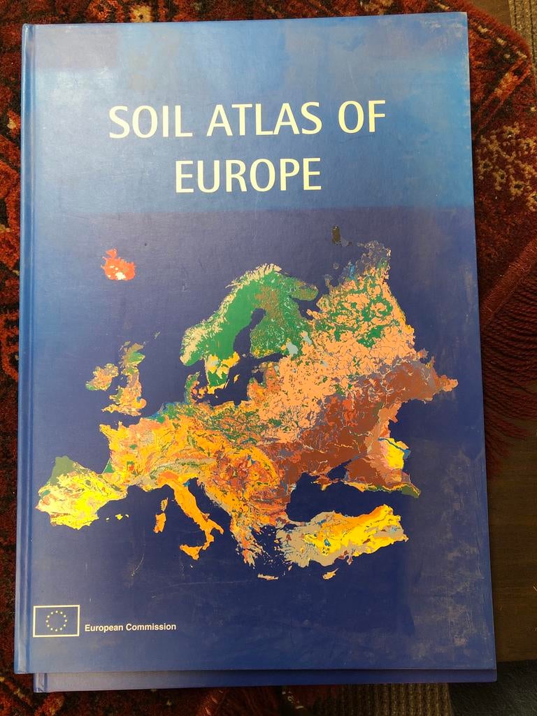 Soil Atlas of Europe Bodematlas Europa, Overige atlassen, 2000 tot heden, Europa Overig, Ophalen of Verzenden