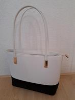 NIEUW! Prachtige zwart witte tas met goudkleurige accenten., Ophalen of Verzenden, Nieuw, Zwart, Handtas