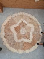 Mooi rond kleed 130cm dierenhuiden, Ophalen, Rond, Zo goed als nieuw, Crème