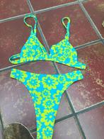 String Bikini gebloemd maat 38, Kleding | Dames, Badmode en Zwemkleding, Nieuw, Bikini, Ophalen of Verzenden