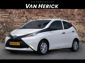 Toyota Aygo 1.0 VVT-i x-now | 5-Deurs | Airco beschikbaar voor biedingen