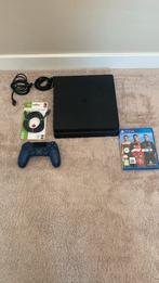 Ps4 Slim 1TB met controller + F1+ Nieuwe oplaadkabel, Spelcomputers en Games, Spelcomputers | Sony PlayStation 4, Ophalen, Met games