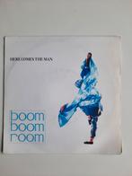 Boom Boom Room. Here Comes the Man, Ophalen of Verzenden, Zo goed als nieuw