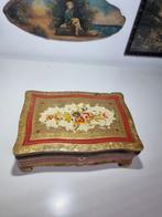 Oud oranje handgeschilderd florentijns Italiaans kistje, Antiek en Kunst, Curiosa en Brocante, Ophalen of Verzenden