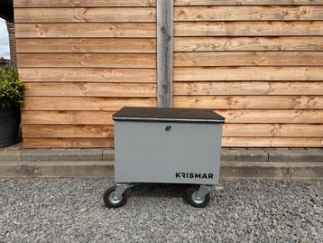 KRISMAR TACKBOX S MODEL / MUSTHAVE  ZADELKAST beschikbaar voor biedingen