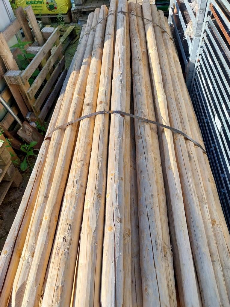 Kastanjehouten boompalen 250cm met punt, Ophalen, Palen, Nieuw, Hardhout