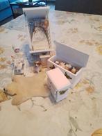 Poppenhuis Babykamer met Baby's en Dierenkist, Ophalen, Gebruikt, Babypop