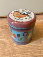 Emma Ball short round caddy / rond bewaarblikje Stitched Bir, Verzamelen, Blikken, Ophalen of Verzenden, Nieuw, Overige, Overige merken