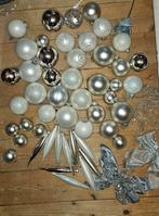 Mooi set kerstballen en decoratie, Ophalen