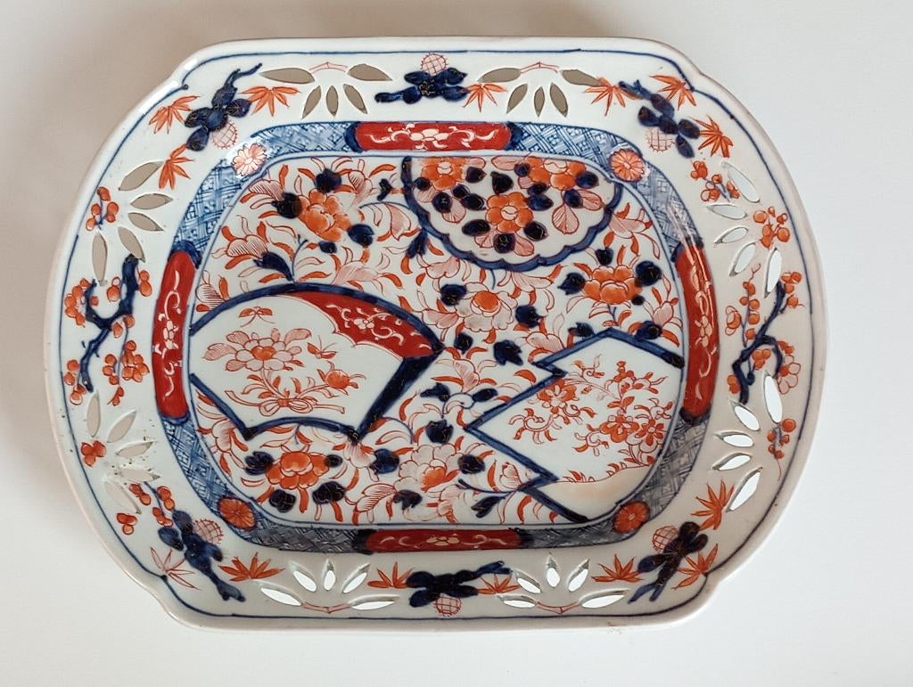 imari serveer schaal, Ophalen