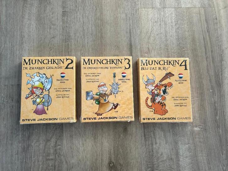Munchkin uitbreidingen 2 t/m 4 Nederlandstalig (nieuw), Hobby en Vrije tijd, Gezelschapsspellen | Kaartspellen, Nieuw, Vijf spelers of meer