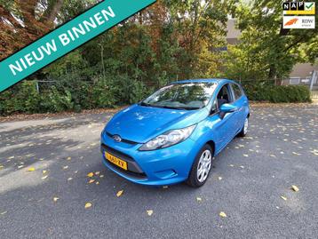 Ford Fiesta 1.25 Ghia LEUKE AUTO RIJDT EN SCHAKELT GOED beschikbaar voor biedingen